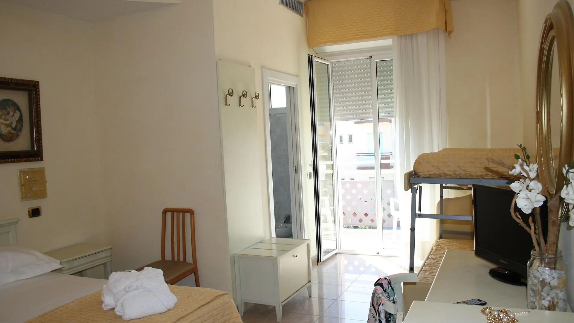 Hotel Gaston Римини