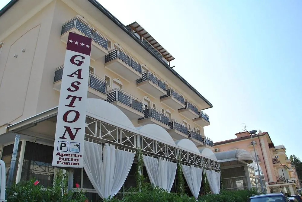 Hotel Gaston Римини Италия