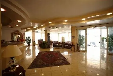****  Hotel Gaston Римини Италия