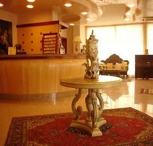Hotel Gaston Rimini 4*,
