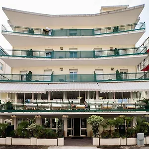 https://hotel-plaza-rimini.riccione-hotels.org