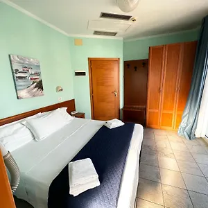 https://kennedy-rimini.riccione-hotels.org