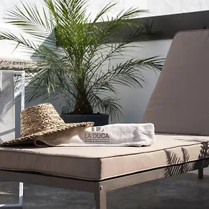https://la-duca-suites-apartments.sicilyhotelsitaly.net